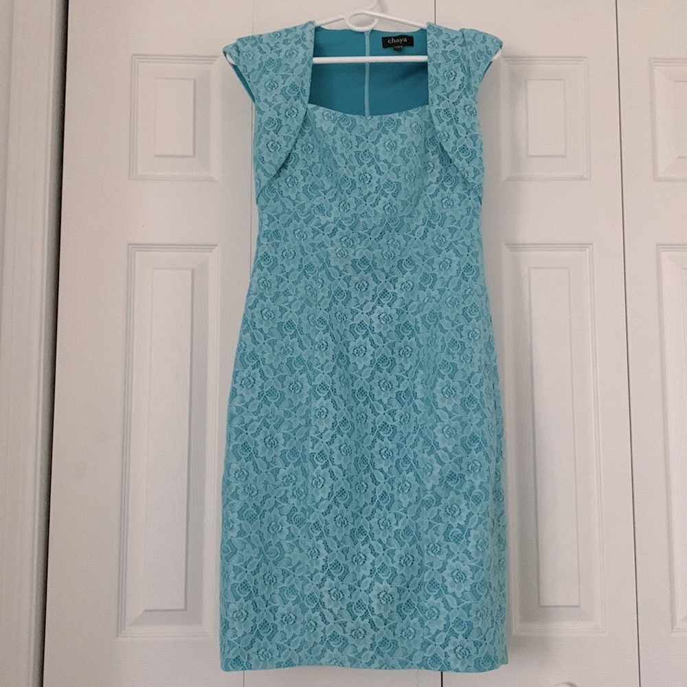 Beautiful Lace Chaya dress! Size 4. In great condition.
